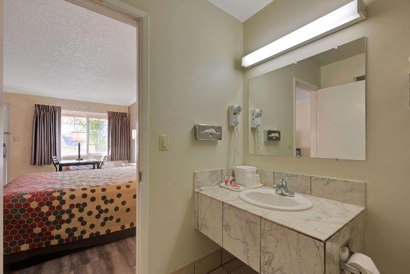 Club-huone, Novotel Singapore On Kitchener