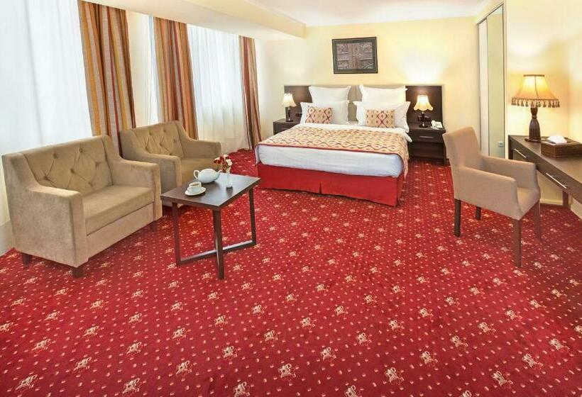 스탠다드 룸 킹사이즈 침대, Ani Plaza