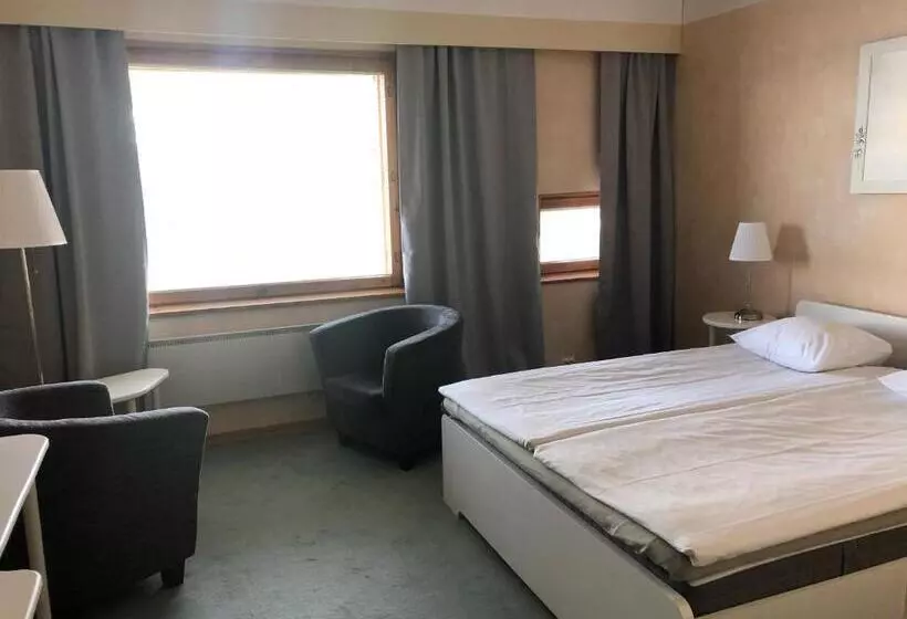 Superior Kamer, Kalevala