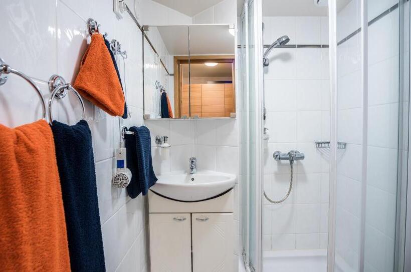 スタンダードトリプルルーム, Kalevala