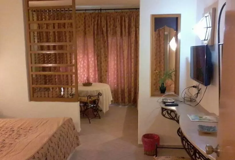 اتاق استاندارد سه نفره, La Residence Hammamet