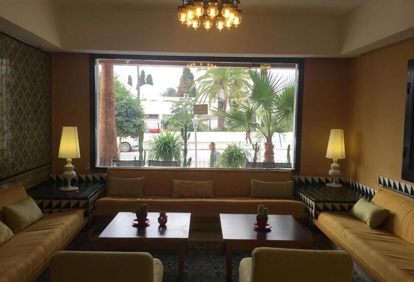 标准单人间, La Residence Hammamet