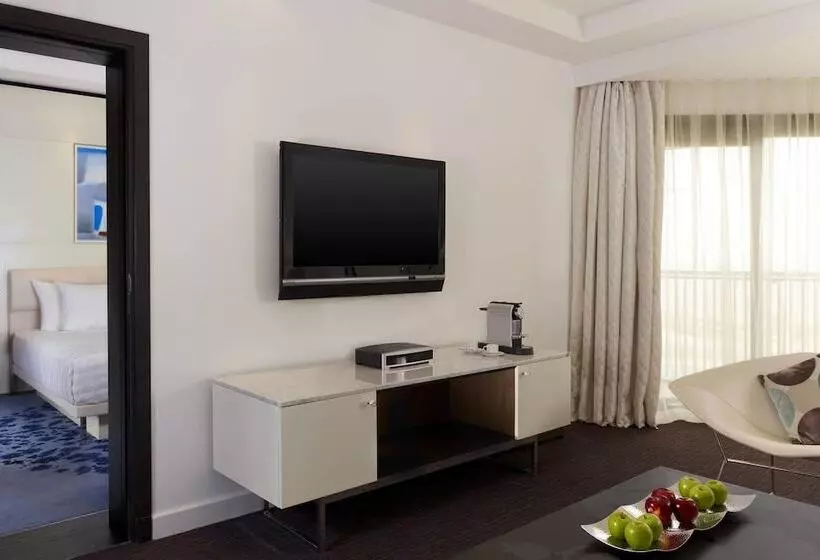سوئیت کلاب, Le Méridien Al Khobar