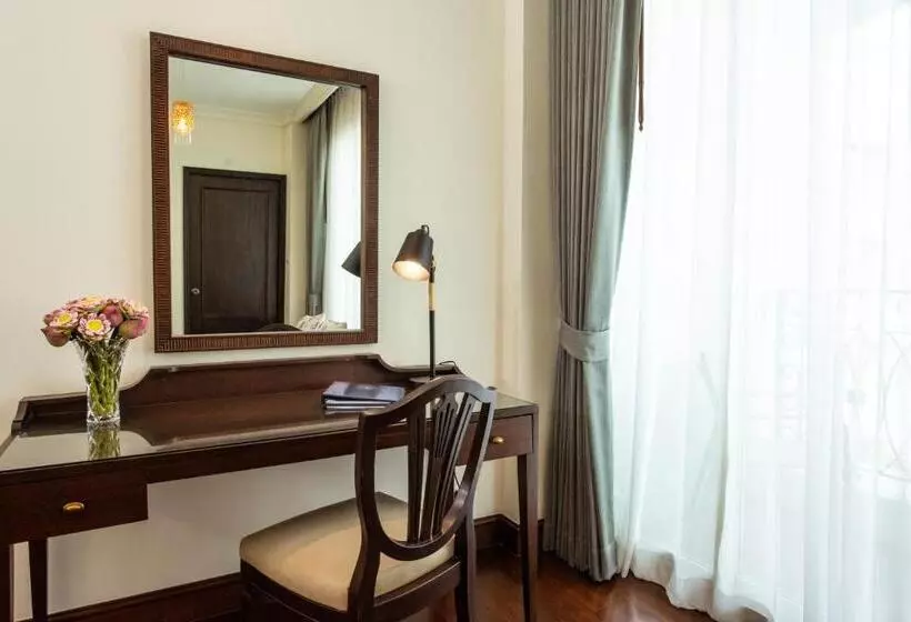 سوییت, The Rose Residence, Bangkok