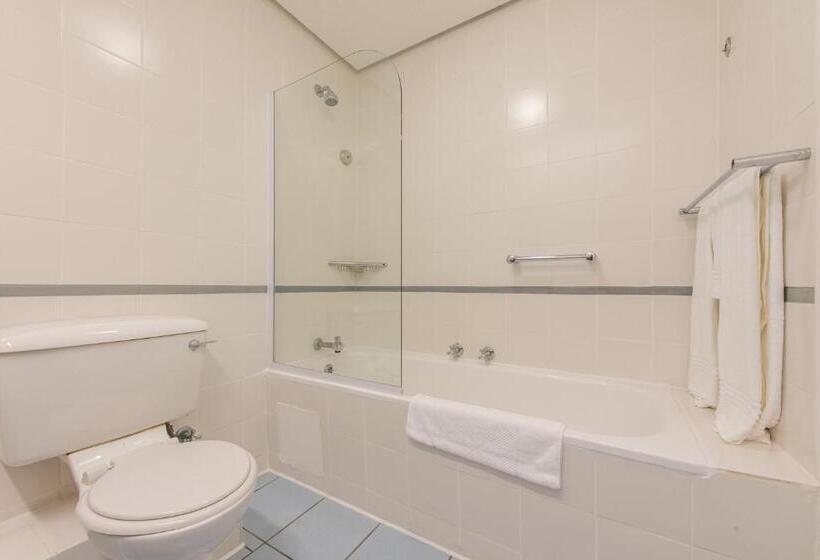 غرفة عائلية, Saldanha Bay