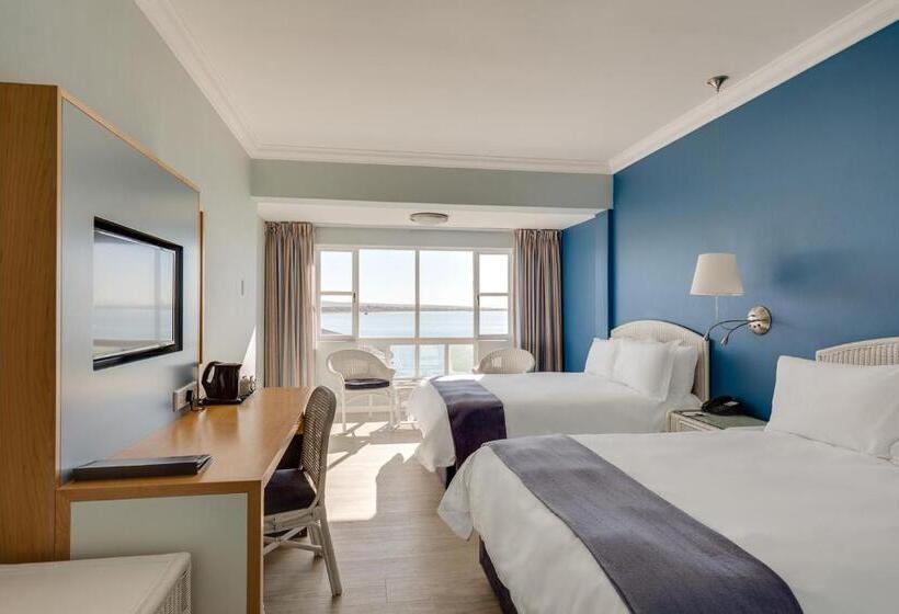 غرفة عائلية, Saldanha Bay