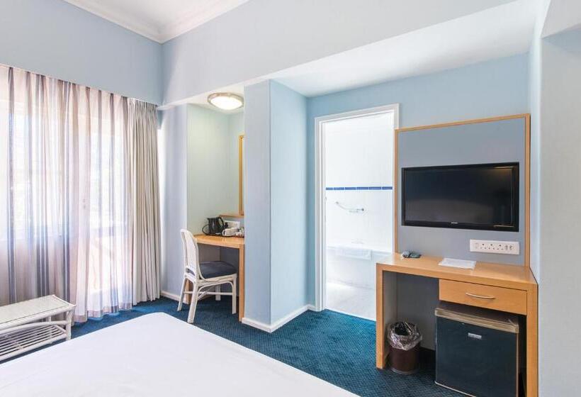 Семейный Номер, Saldanha Bay