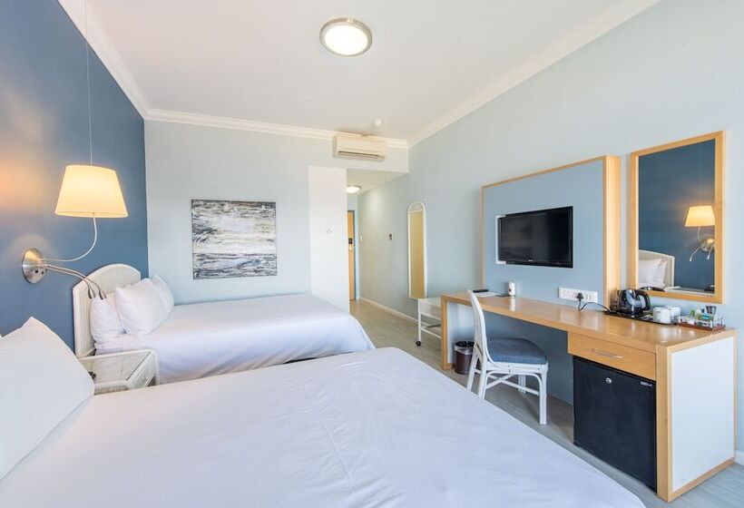 Семейный Номер, Saldanha Bay