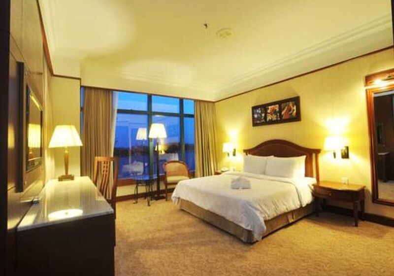 Номер Стандарт, The International Hotel Chiang Mai   Ymca