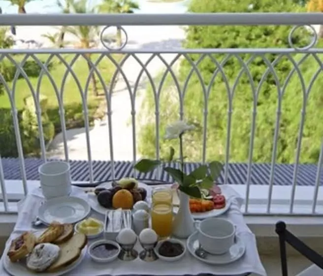 اتاق استاندارد با چشمانداز استخر, Saphir Palace & Spa