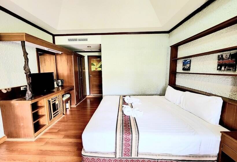 Семейный Номер Superior, Kata Garden Resort Sha Extra Plus