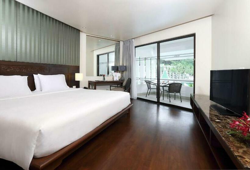 סוויטת דלוקס נוף לים, Le Meridien Phuket Beach Resort