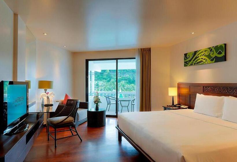 חדר דחוקס עם מיטת קינג, Le Meridien Phuket Beach Resort