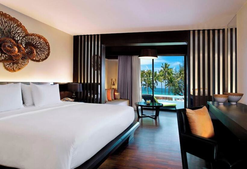 סוויטת ג'וניור נוף לים, Le Meridien Phuket Beach Resort