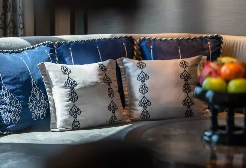 اتاق رویال, The Athenee Hotel, A Luxury Collection Hotel, Bangkok