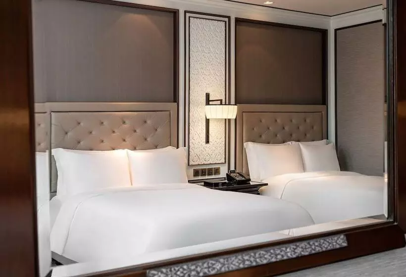 اتاق رویال, The Athenee Hotel, A Luxury Collection Hotel, Bangkok