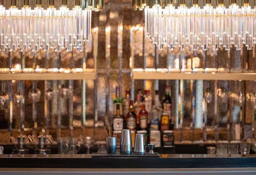 סוויטה מלכותית, The Athenee Hotel, A Luxury Collection Hotel, Bangkok