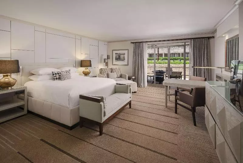 اتاق استاندارد با تخت بزرگ, Arizona Biltmore, Lxr Hotels & Resorts