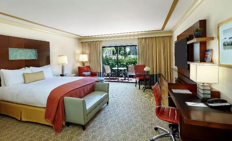 اتاق استاندارد با تخت بزرگ, Arizona Biltmore, Lxr Hotels & Resorts