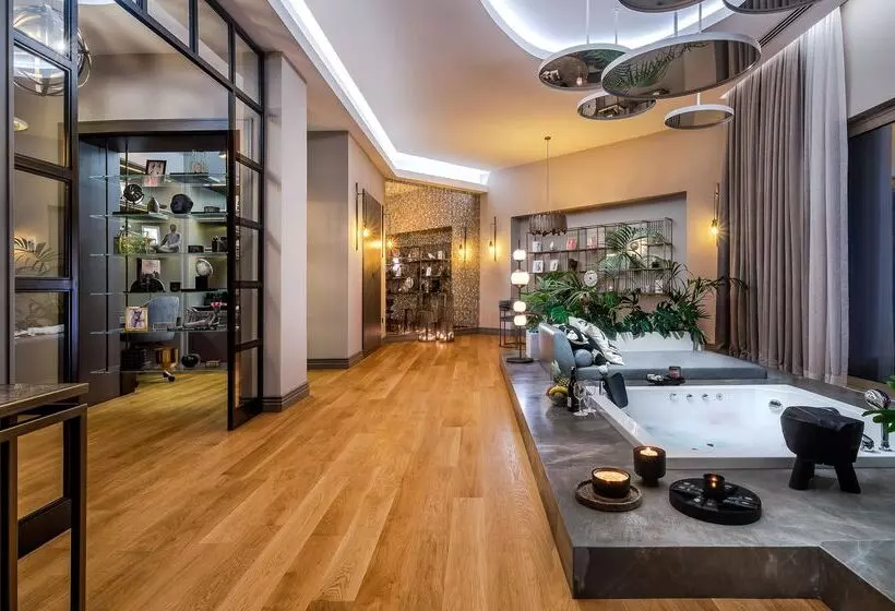 Suite, Akra Antalya