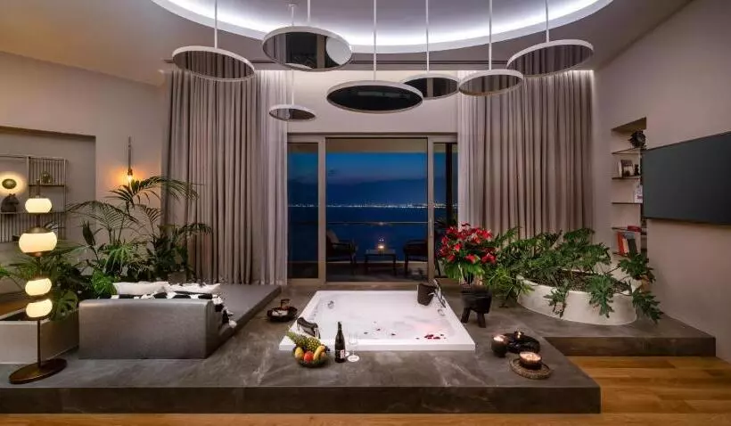 Suite, Akra Antalya