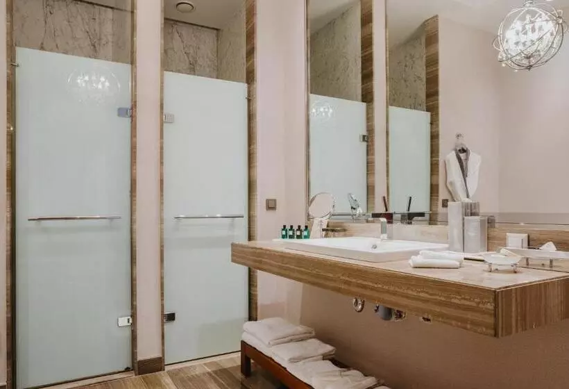 Suite, Akra Antalya