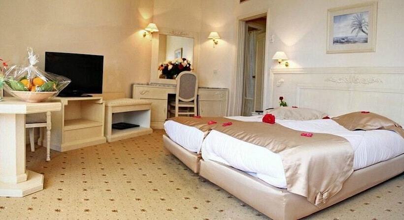 اتاق استاندارد یک نفره با چشمانداز دریا, L Orient Palace Resort And Spa