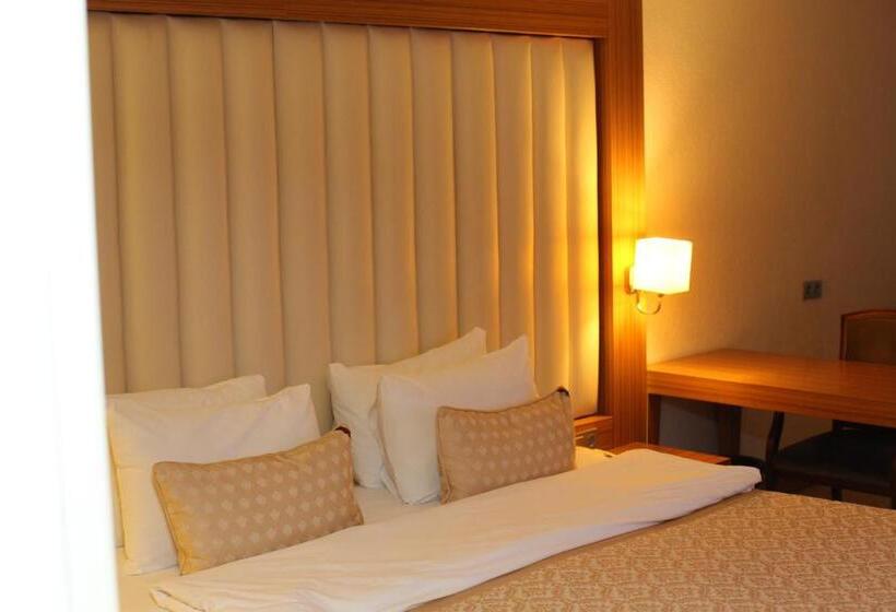 اتاق استاندارد, Park Royal