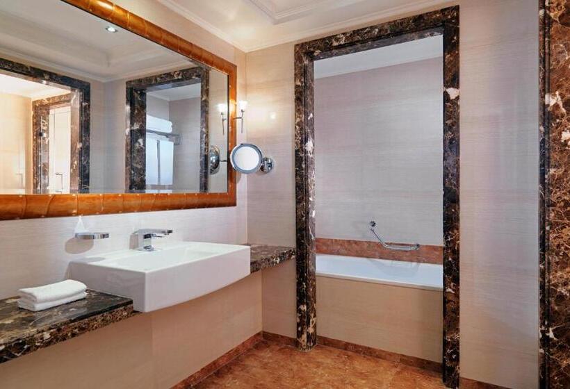 سوئیت اجرایی با تخت کینگ, Sheraton Cairo Hotel & Casino