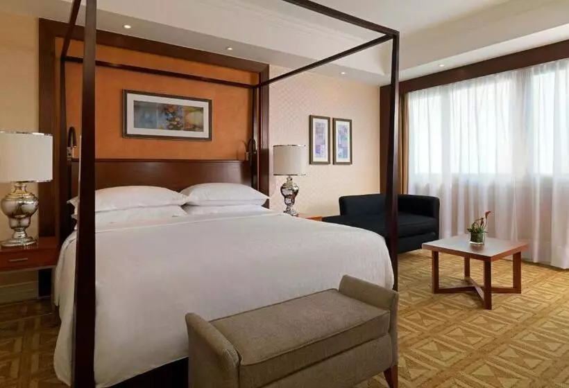سوئیت پرزیدنت, Sheraton Cairo Hotel & Casino