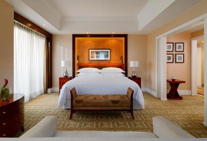 سوئیت کلاب, Sheraton Cairo Hotel & Casino