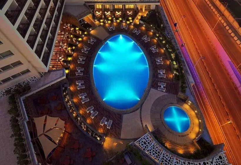 اتاق کلاب, Sheraton Cairo Hotel & Casino