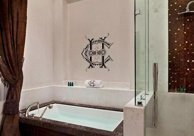 キングサイズベッドのスイートルーム, Sofitel Legend Old Cataract