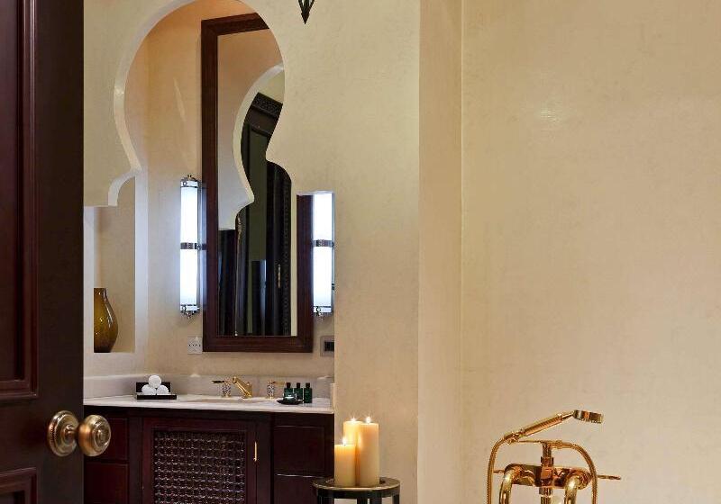 سوئیت با چشم‌انداز رودخانه, Sofitel Legend Old Cataract