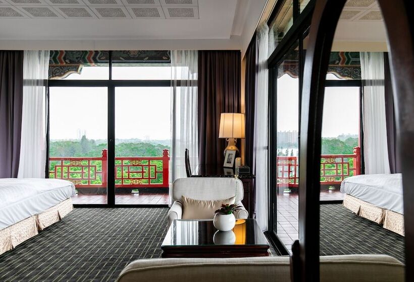 سوییت لوکس, The Grand Hotel Kaohsiung