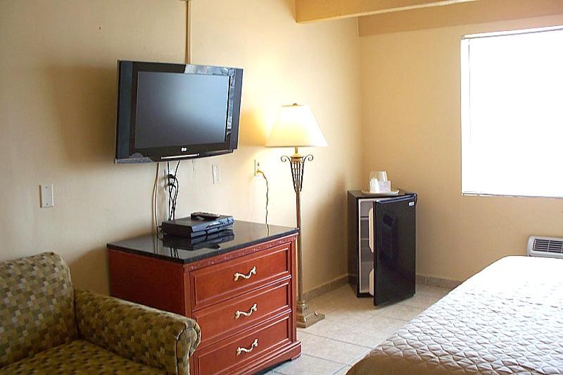 غرفة قياسية سرير كينج, Aztec Ocean Resort