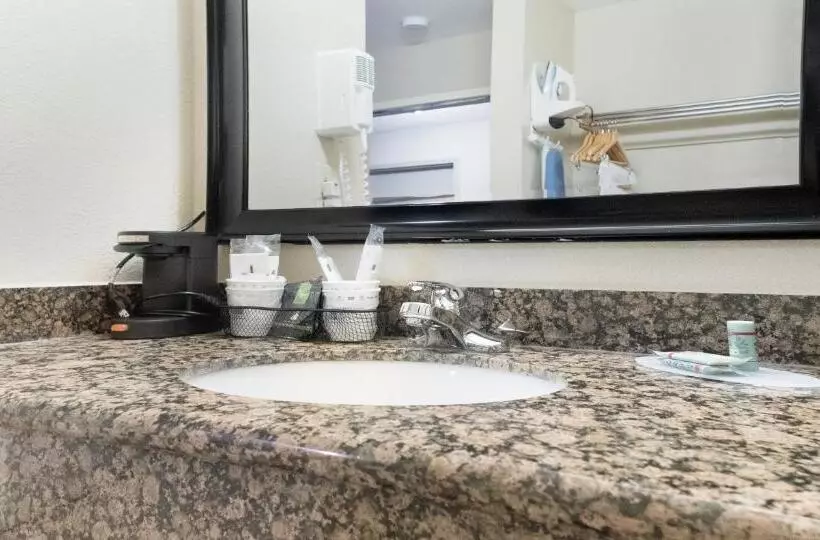 اتاق استاندارد برای معلولان, Best Western Amador Inn