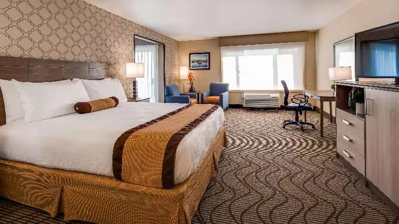 سوئیت با تخت بزرگ, Best Western Plus Heritage Inn