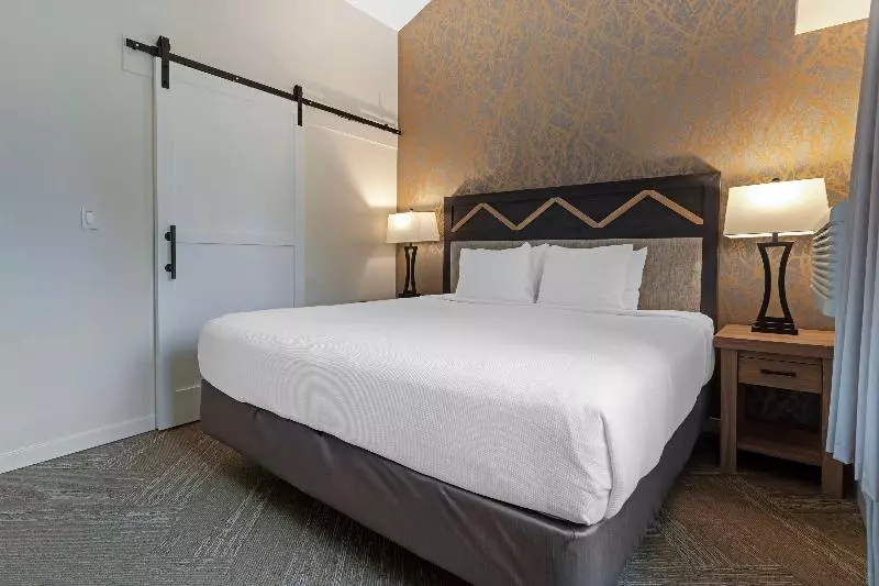 Sviitti, Best Western Plus Inn At The Vines