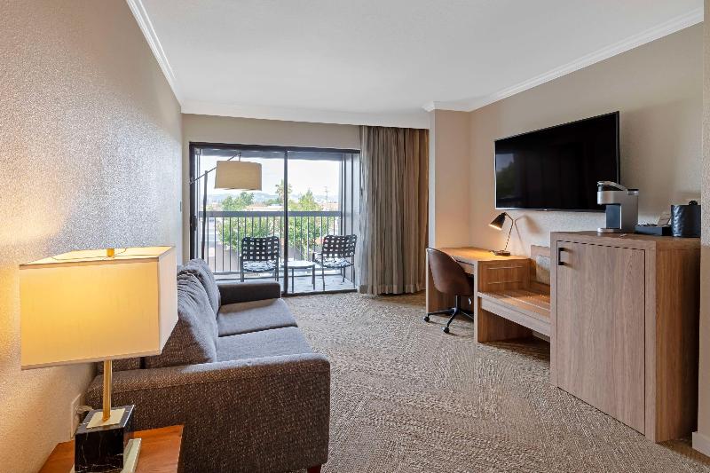 Стандартный Номер Кровать Кинг, Best Western Plus Inn At The Vines