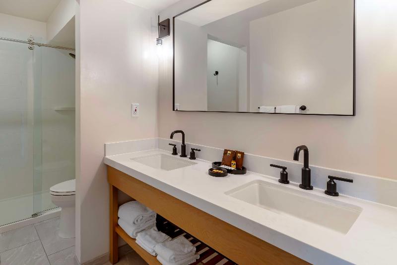 Стандартный Номер Кровать Кинг, Best Western Plus Inn At The Vines