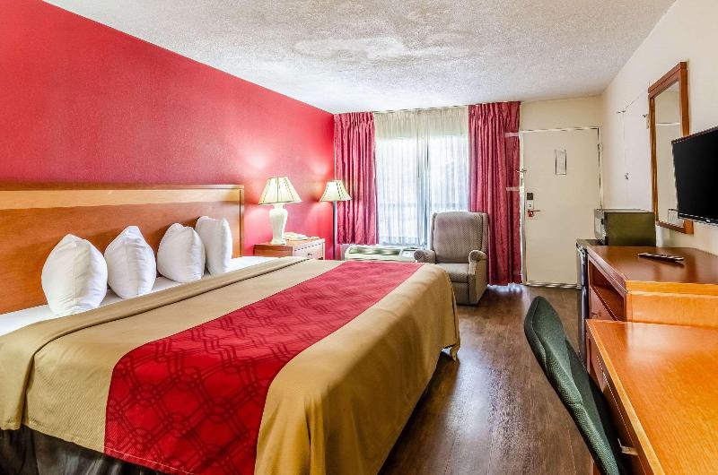 غرفة قياسية سرير كينج, Econo Lodge