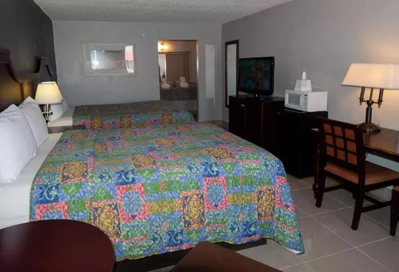 デラックスルーム, Express Inn & Suites   5 Miles From St Petersburg Clearwater Airport