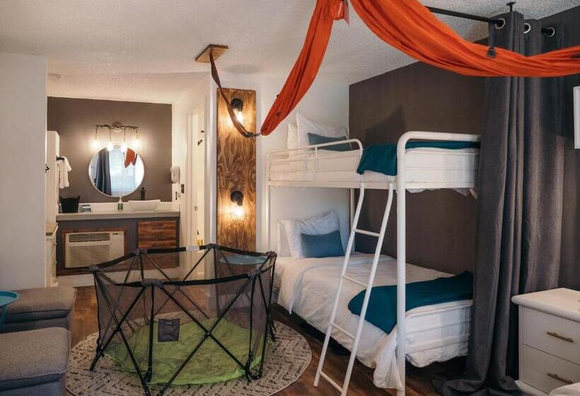 Номер Стандарт, Loge Bend