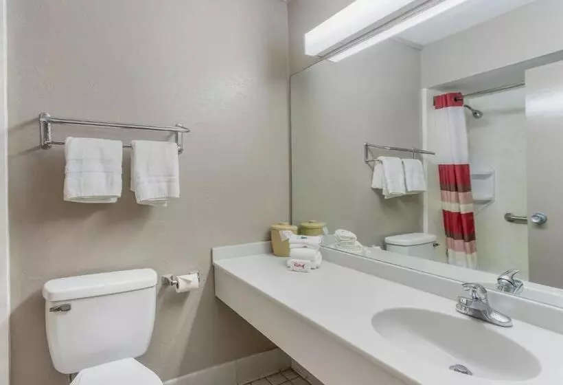 デラックスルーム, Red Roof Inn Meridian