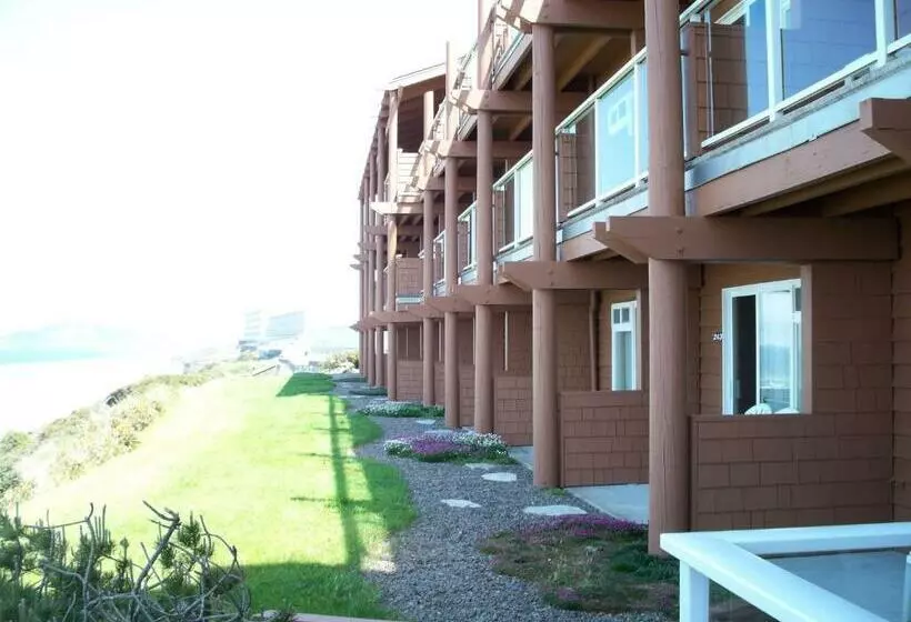 インサイドクラシックルーム, Hallmark Resort   Newport
