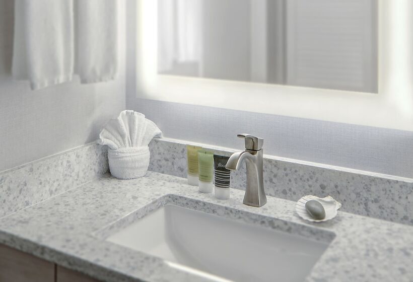 חדר קלאסי מיטת קווין, Hallmark Resort   Newport