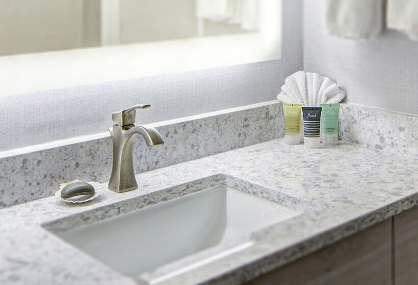 דירת דלוקס 2 חדרי שינה, Hallmark Resort   Newport