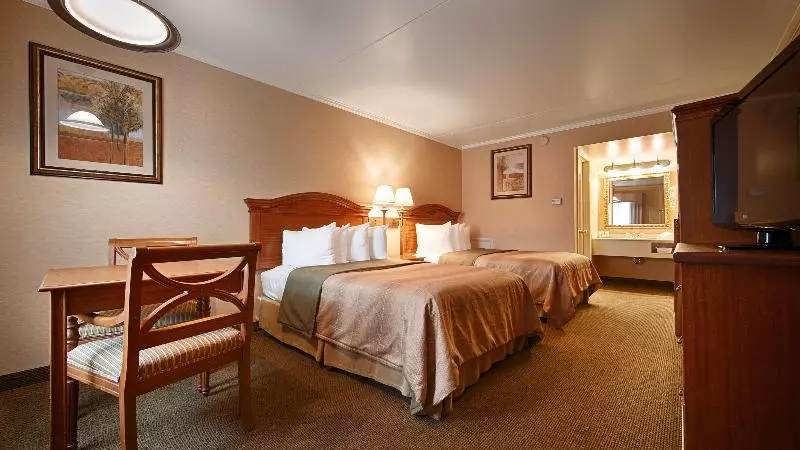スタンダードルーム, Best Western Plus Revere Inn & Suites