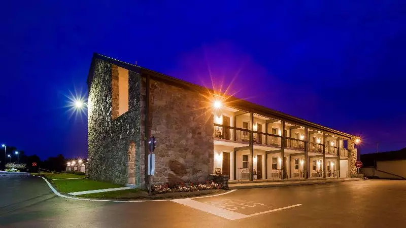 スタンダードルーム, Best Western Plus Revere Inn & Suites